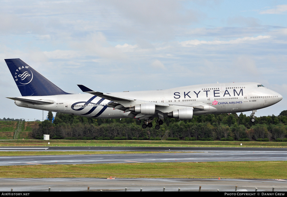 Aircraft Photo of B-18206 | Boeing 747-409 | China Airlines | AirHistory.net #169351