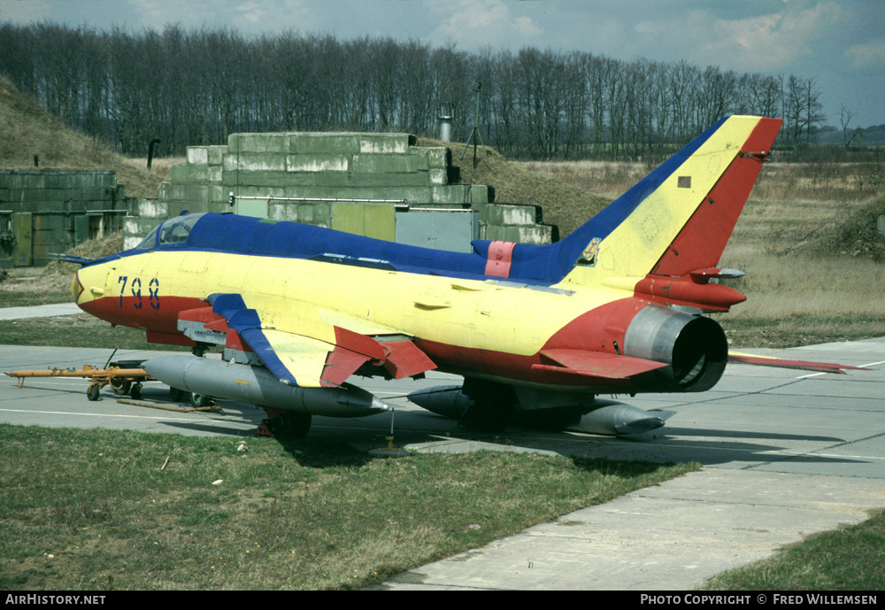 Aircraft Photo of 798 | Sukhoi Su-22M4 | East Germany - Air Force | AirHistory.net #169357