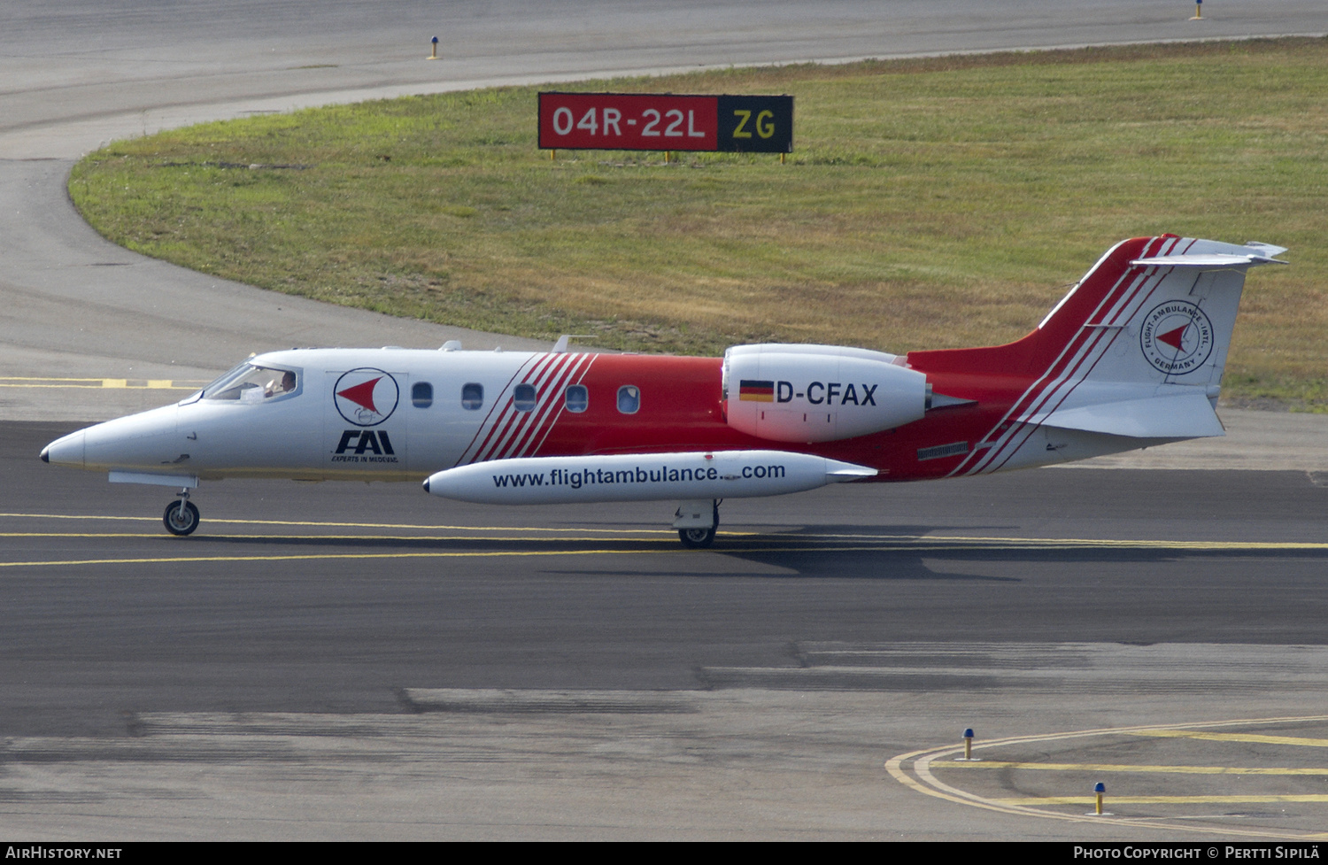 Aircraft Photo of D-CFAX | Gates Learjet 35A | FAI - Flight Ambulance International | AirHistory.net #169389
