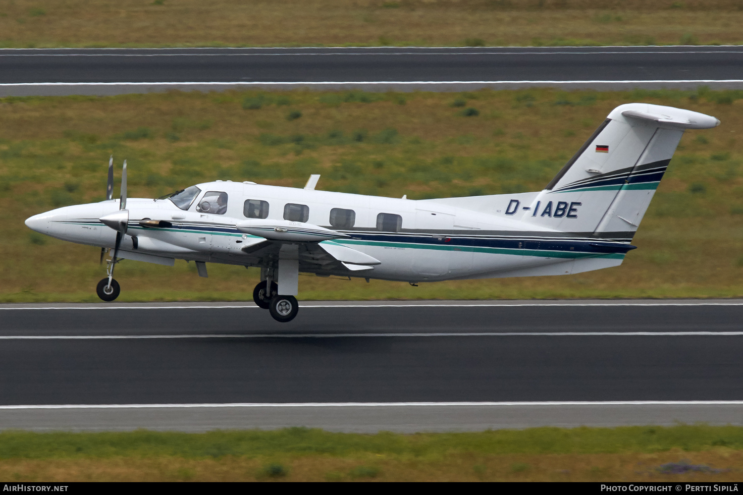 Aircraft Photo of D-IABE | Piper PA-42-720 Cheyenne III | AirHistory.net #169470