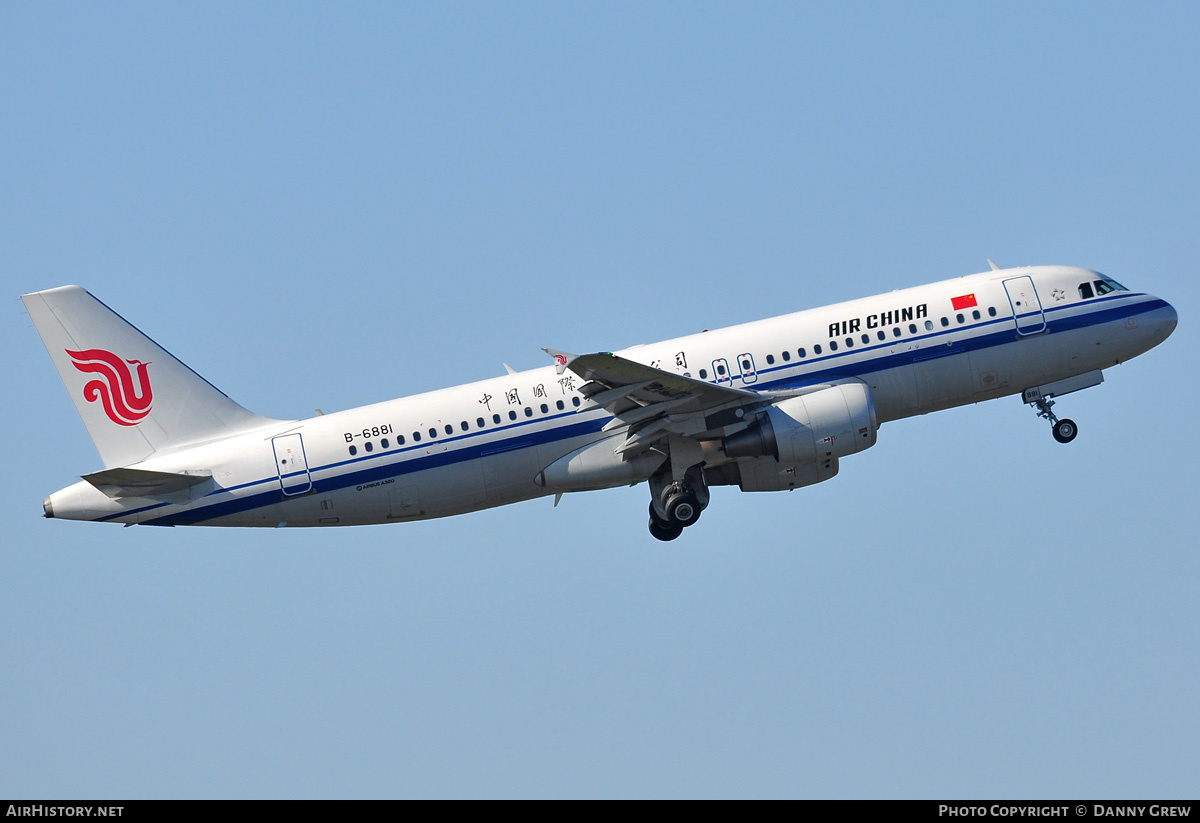 Aircraft Photo of B-6881 | Airbus A320-214 | Air China | AirHistory.net #169574