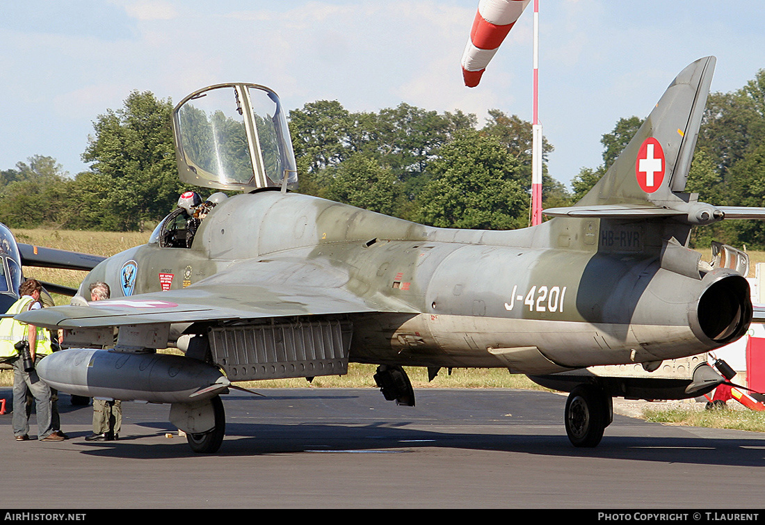 Aircraft Photo of HB-RVR / J-4201 | Hawker Hunter T68 | Switzerland - Air Force | AirHistory.net #169626