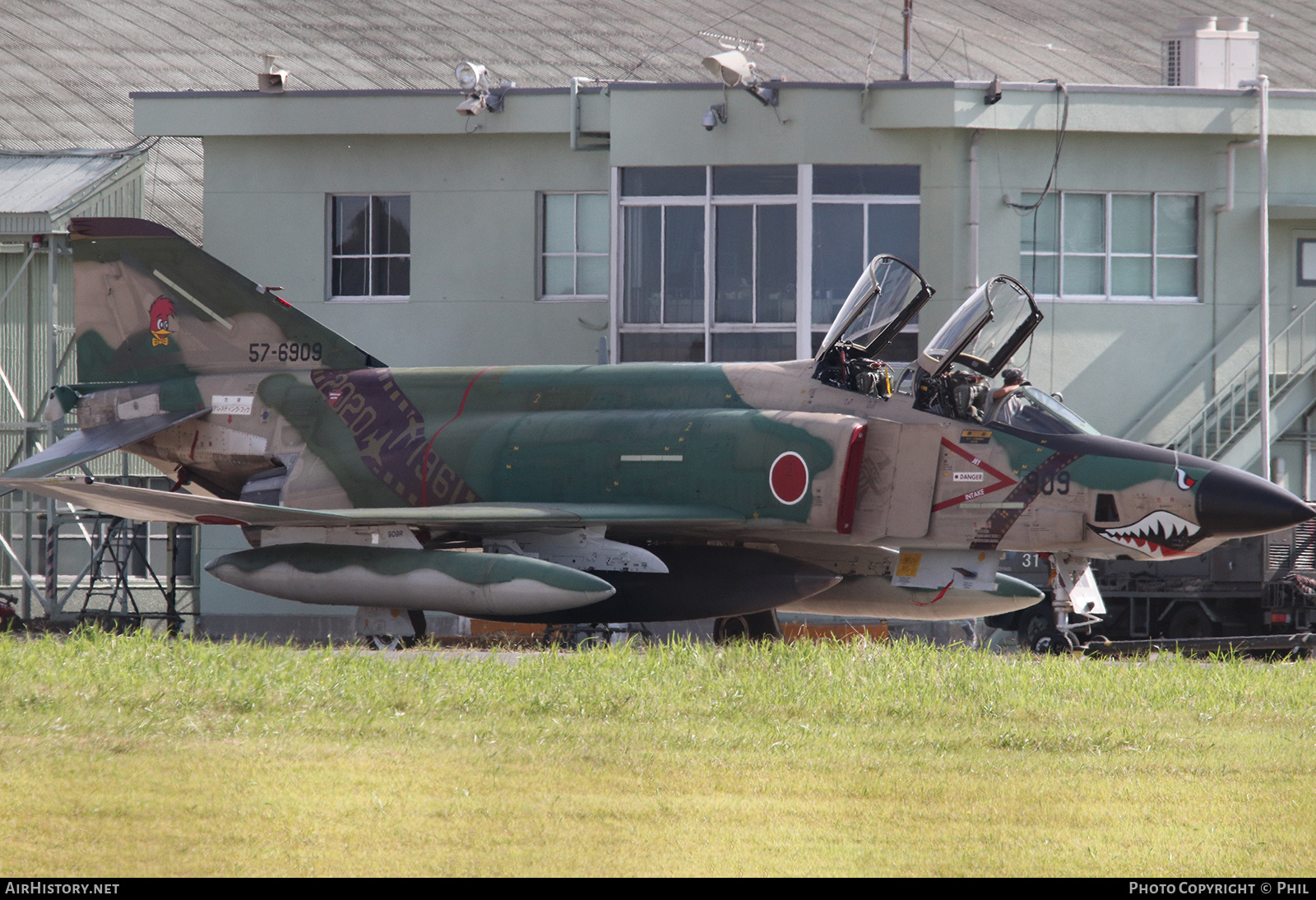 Aircraft Photo of 57-6909 | McDonnell Douglas RF-4E Kai Phantom II | Japan - Air Force | AirHistory.net #169638
