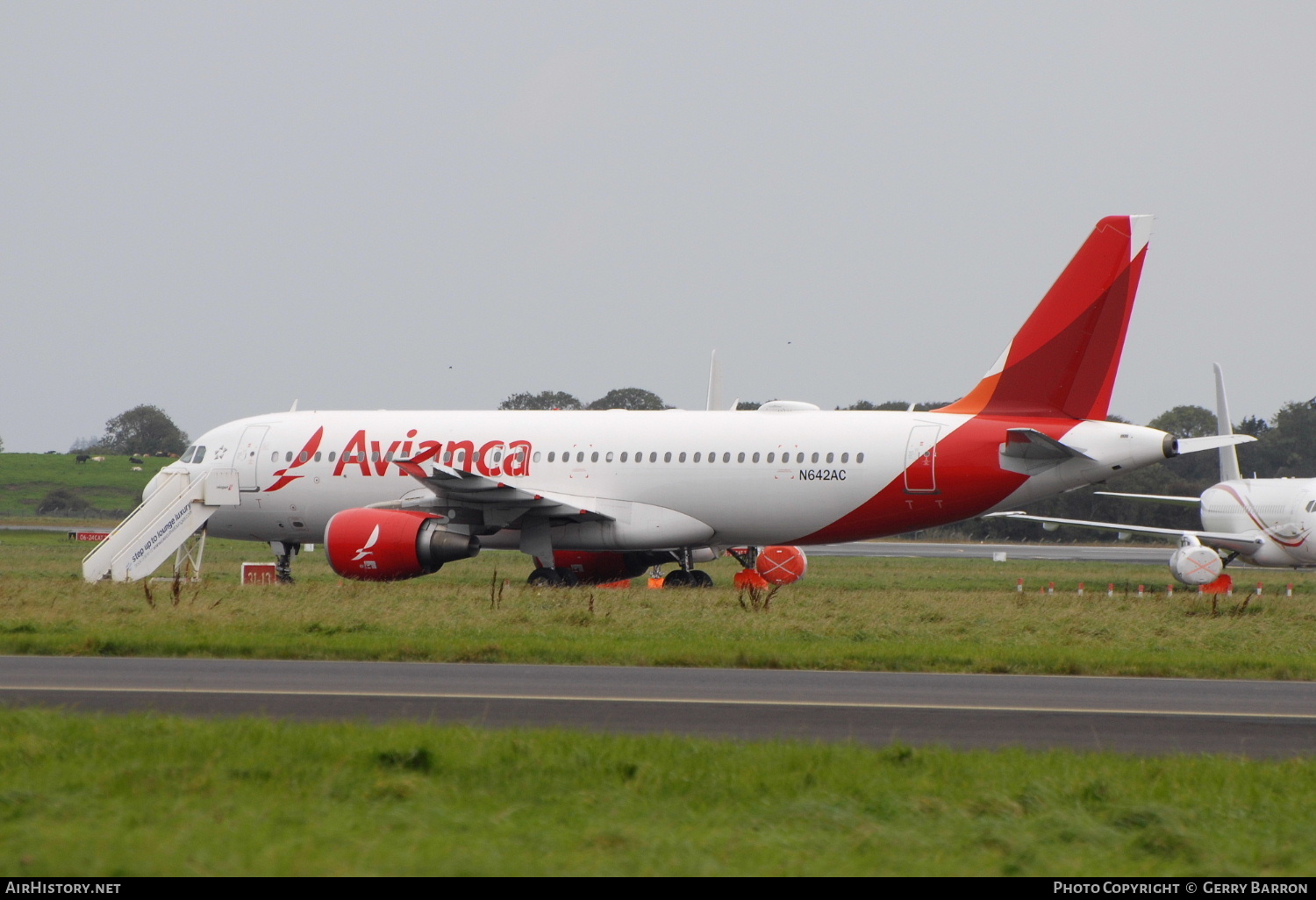 Aircraft Photo of N642AC | Airbus A320-214 | Avianca | AirHistory.net #169770