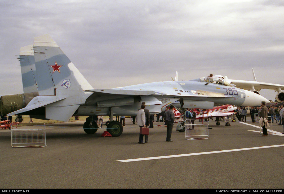 Aircraft Photo of 388 blue | Sukhoi Su-27A | Soviet Union - Air Force | AirHistory.net #169787