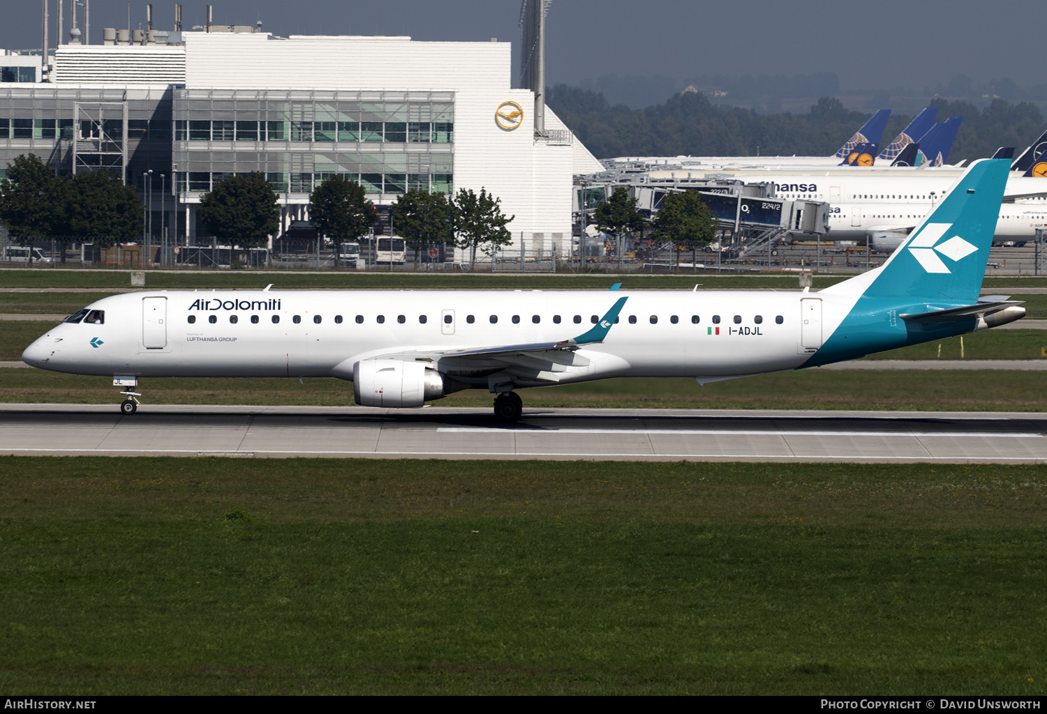 Aircraft Photo of I-ADJL | Embraer 195LR (ERJ-190-200LR) | Air Dolomiti | AirHistory.net #169861