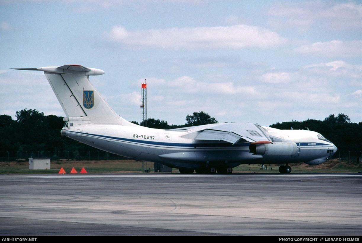 Aircraft Photo of UR-76697 | Ilyushin Il-76MD | Ukraine - Air Force | AirHistory.net #170000