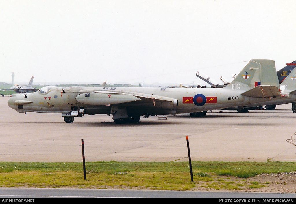 Aircraft Photo of WH646 | English Electric Canberra T17A | UK - Air Force | AirHistory.net #170096