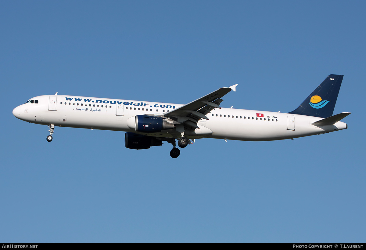 Aircraft Photo of TS-IQA | Airbus A321-211 | Nouvelair Tunisie | AirHistory.net #170106