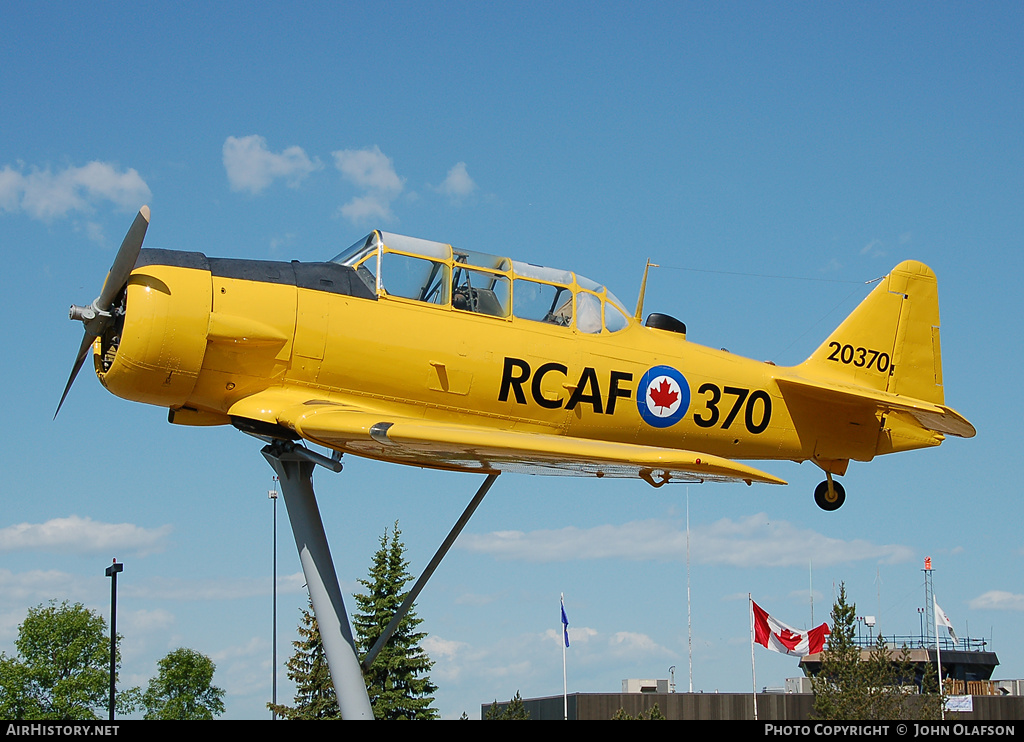 Aircraft Photo of 20370 | North American T-6J Harvard Mk IV | Canada - Air Force | AirHistory.net #170156
