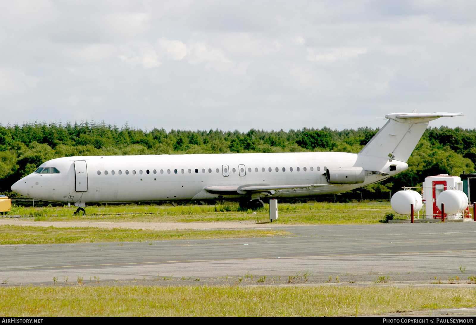 Aircraft Photo of VR-BEB | BAC 111-527FK One-Eleven | AirHistory.net #170205