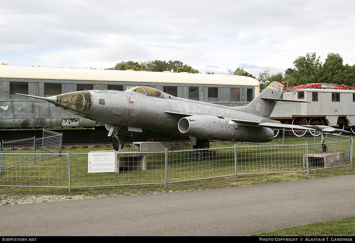 Aircraft Photo of 35 red | Yakovlev Yak-27R | Russia - Air Force | AirHistory.net #170394