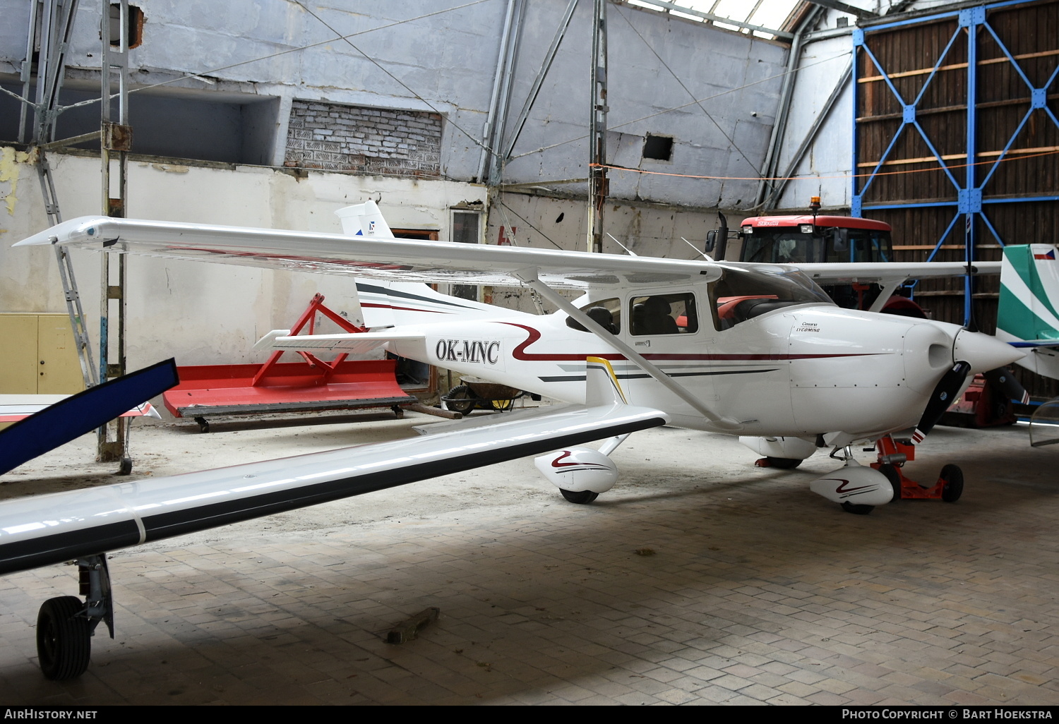 Aircraft Photo of OK-MNC | Cessna 182T Skylane | AirHistory.net #170442