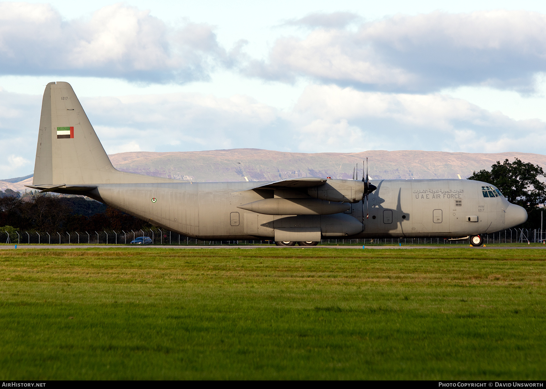 Aircraft Photo of 1217 | Lockheed L-100-30 Hercules (382G) | United Arab Emirates - Air Force | AirHistory.net #170472