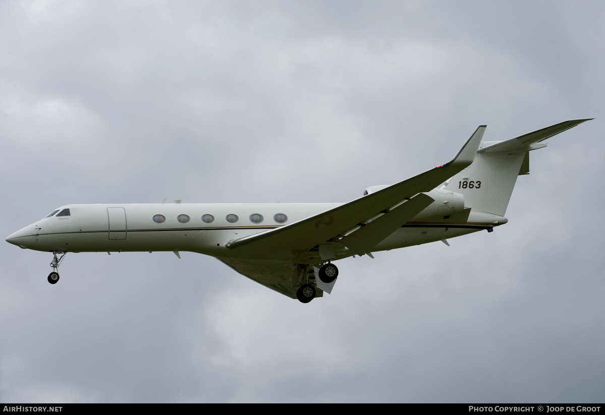 Aircraft Photo of 02-1863 / 1863 | Gulfstream Aerospace C-37A Gulfstream V (G-V) | USA - Army | AirHistory.net #170498