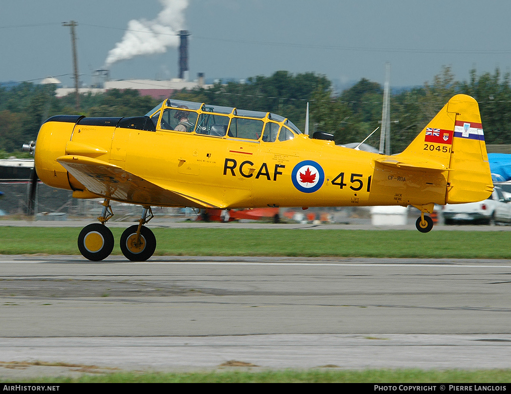 Aircraft Photo of CF-ROA / 20451 | North American T-6H Harvard Mk IV | Canada - Air Force | AirHistory.net #170500