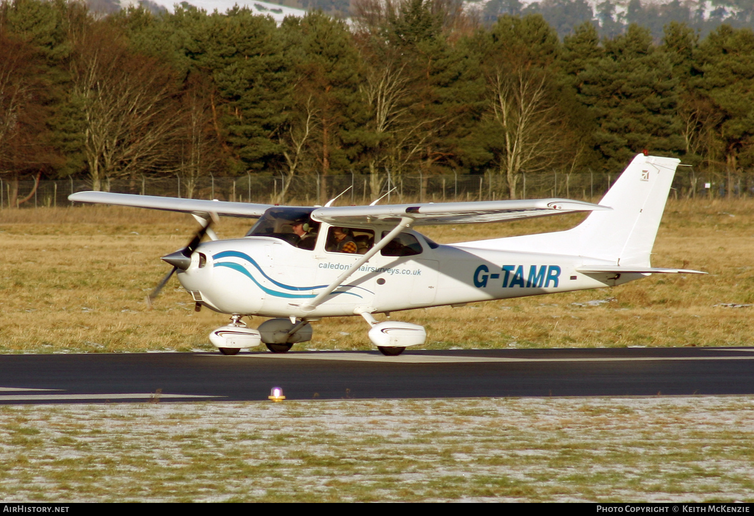 Aircraft Photo of G-TAMR | Cessna 172S Skyhawk SP | Caledonian Air Surveys | AirHistory.net #170562