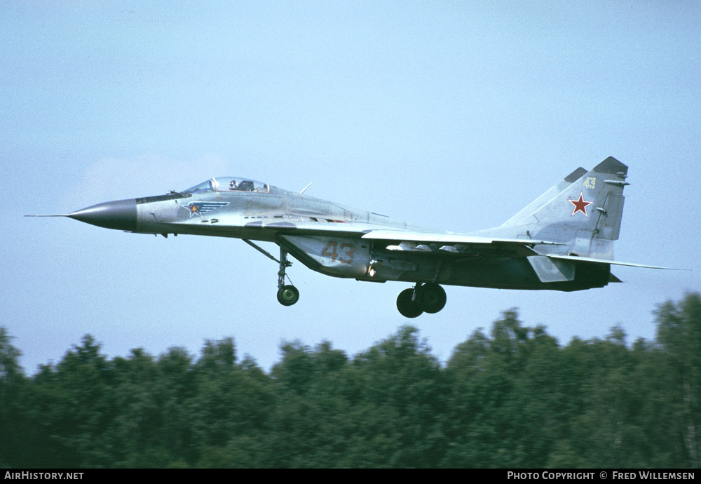Aircraft Photo of 43 yellow | Mikoyan-Gurevich MiG-29 (9-12) | Russia - Air Force | AirHistory.net #170595