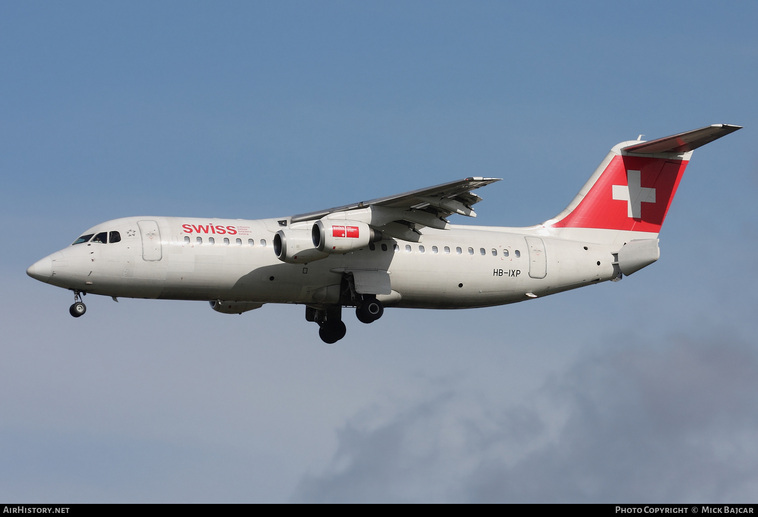 Aircraft Photo of HB-IXP | British Aerospace Avro 146-RJ100 | Swiss International Air Lines | AirHistory.net #170621