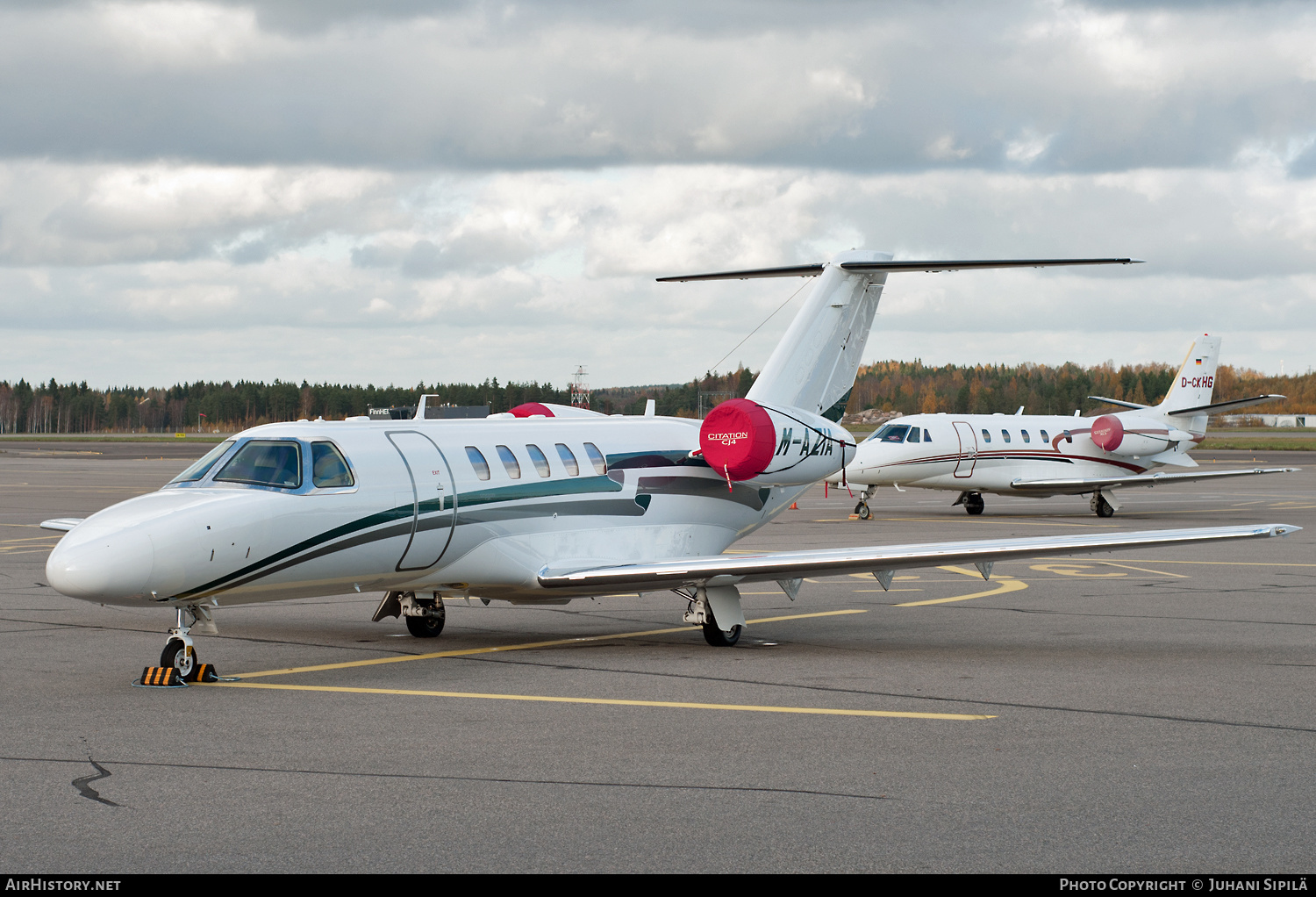 Aircraft Photo of M-AZIA | Cessna 525C CitationJet CJ4 | AirHistory.net #170737