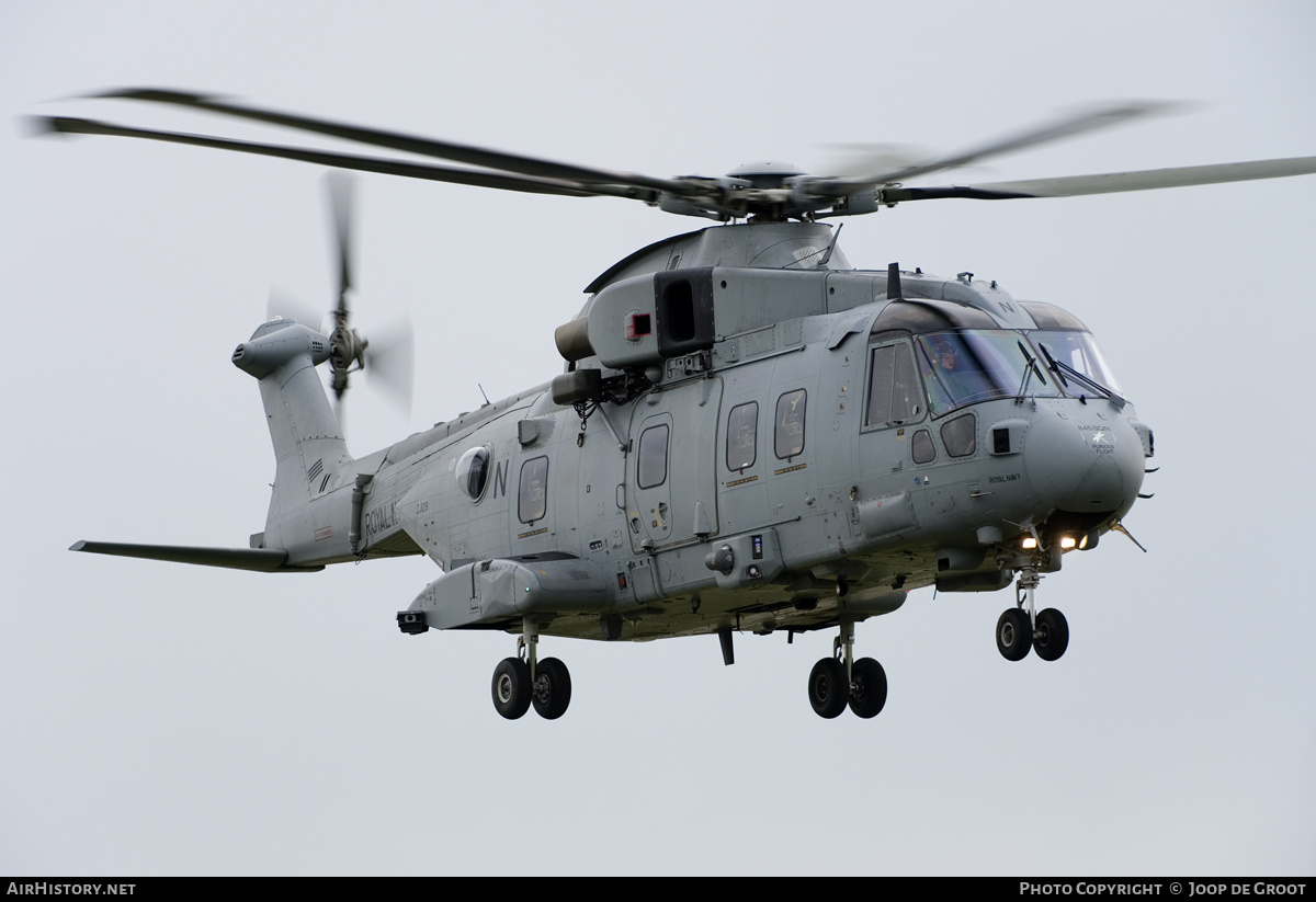 Aircraft Photo of ZJ129 | EHI EH101-411 Merlin HC3 | UK - Navy | AirHistory.net #170762