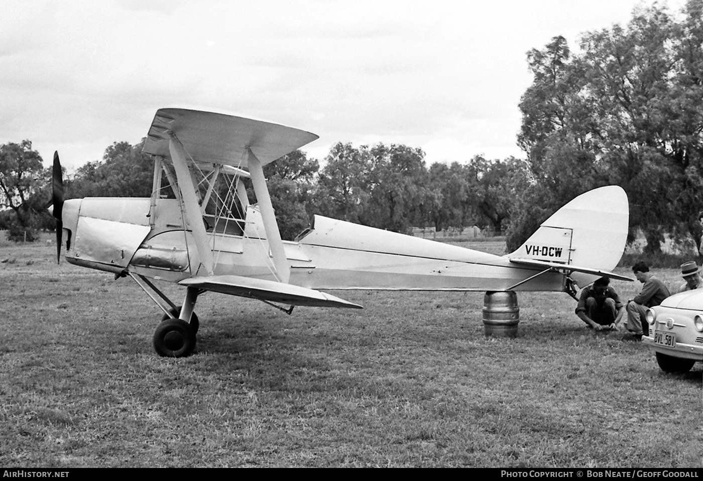 Aircraft Photo of VH-DCW | De Havilland D.H. 82A Tiger Moth | AirHistory.net #170825