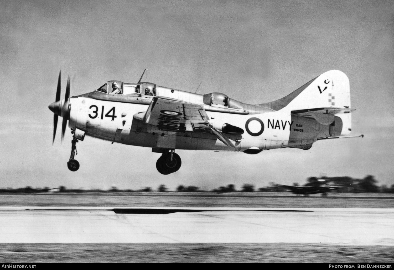 Aircraft Photo of WN458 | Fairey Gannet AS.1 | Australia - Navy | AirHistory.net #170849