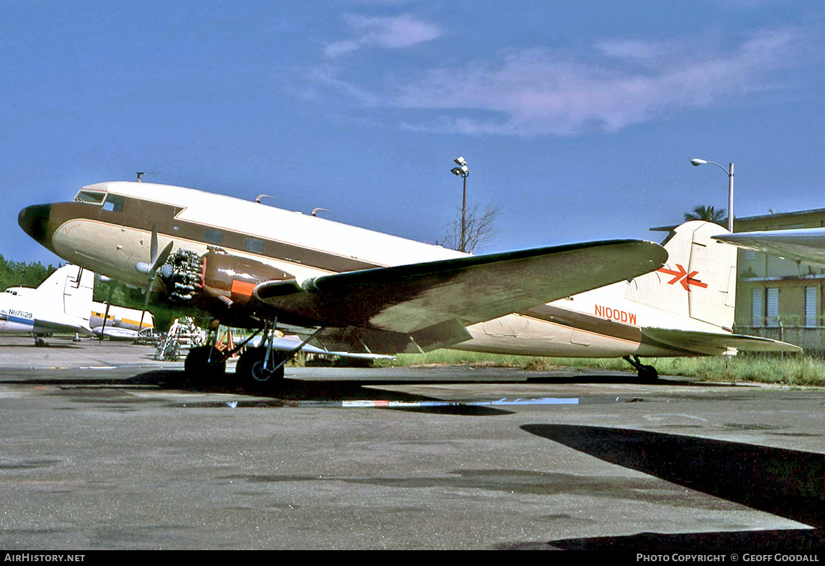 Aircraft Photo of N100DW | Douglas C-47A Skytrain | AirHistory.net #170857