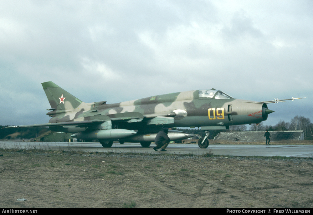 Aircraft Photo of 09 yellow | Sukhoi Su-17M4 | Russia - Air Force | AirHistory.net #170900