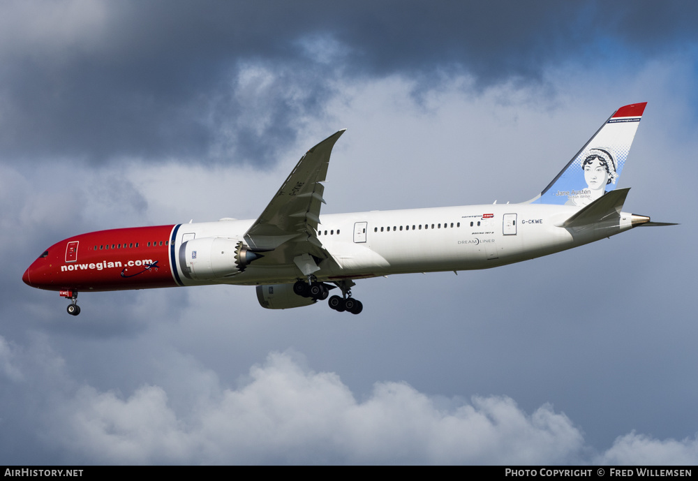 Aircraft Photo of G-CKWE | Boeing 787-9 Dreamliner | Norwegian | AirHistory.net #171030