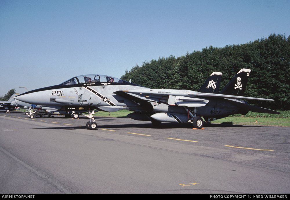 Aircraft Photo of 163224 | Grumman F-14B Tomcat | USA - Navy | AirHistory.net #171083