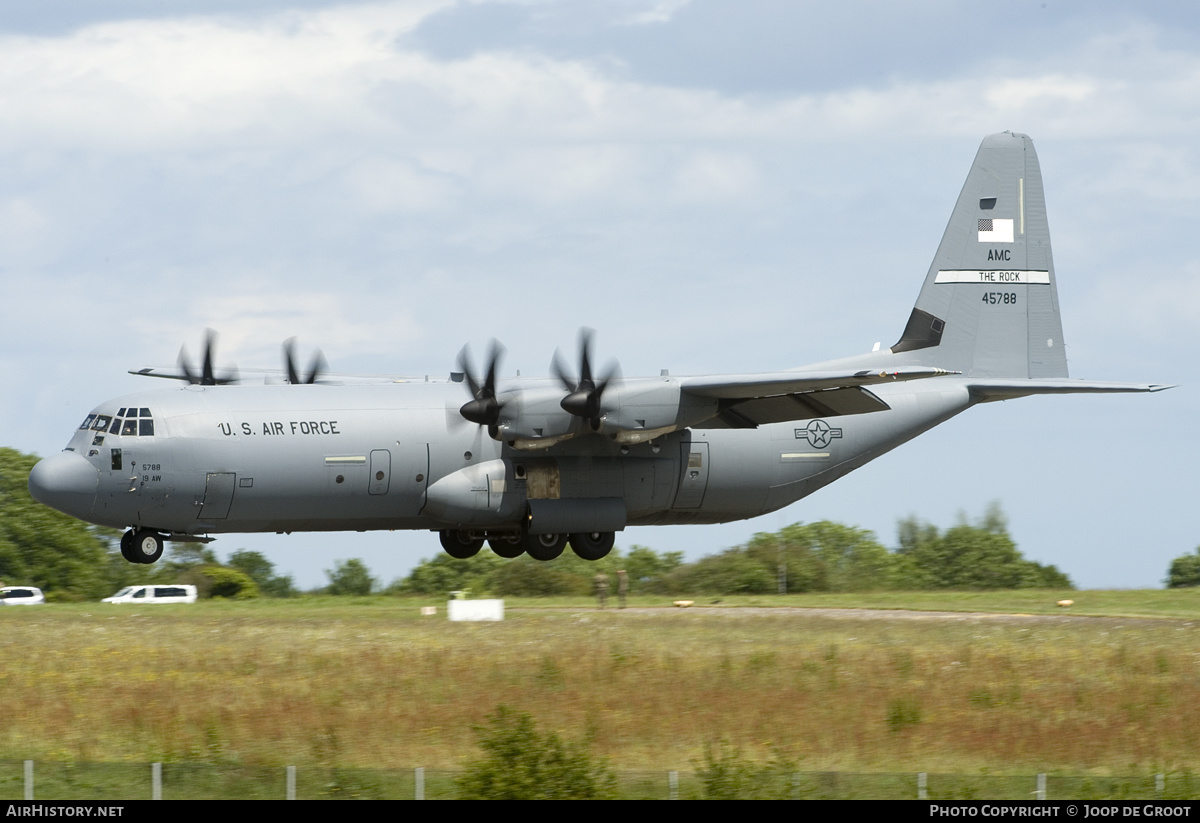 Aircraft Photo of 14-5788 / 45788 | Lockheed Martin C-130J-30 Hercules | USA - Air Force | AirHistory.net #171430