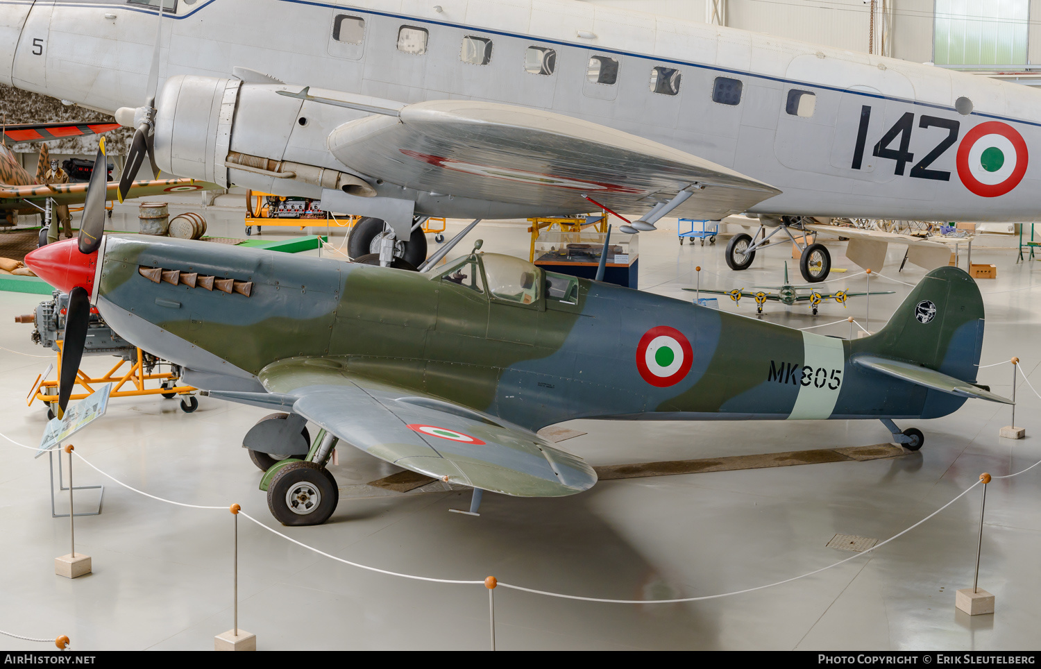 Aircraft Photo of MK805 | Supermarine 361 Spitfire LF9C | Italy - Air Force | AirHistory.net #171581