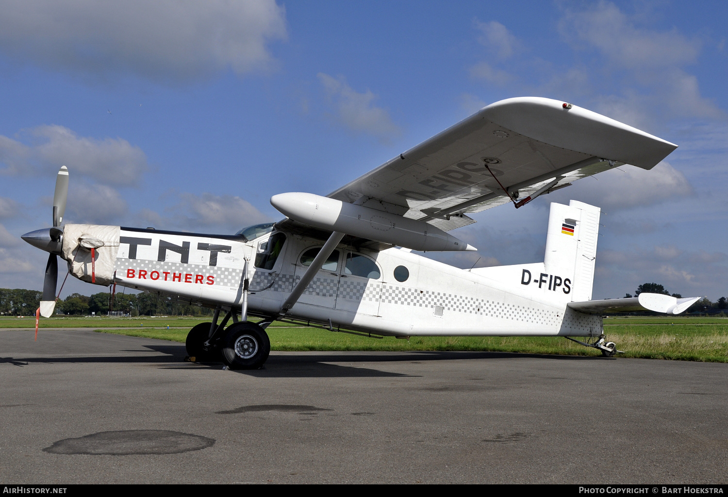 Aircraft Photo of D-FIPS | Pilatus PC-6/B2-H4 Turbo Porter | TNT Brothers | AirHistory.net #171640