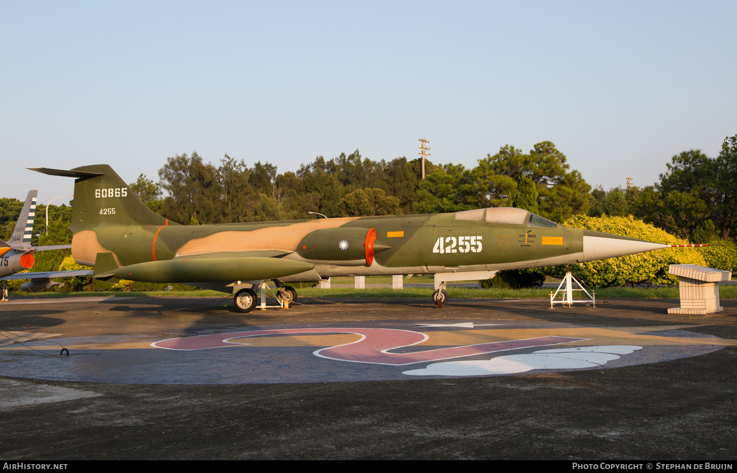 Aircraft Photo of 4255 | Lockheed F-104A Starfighter | Taiwan - Air Force | 2 Wing | AirHistory.net #171761