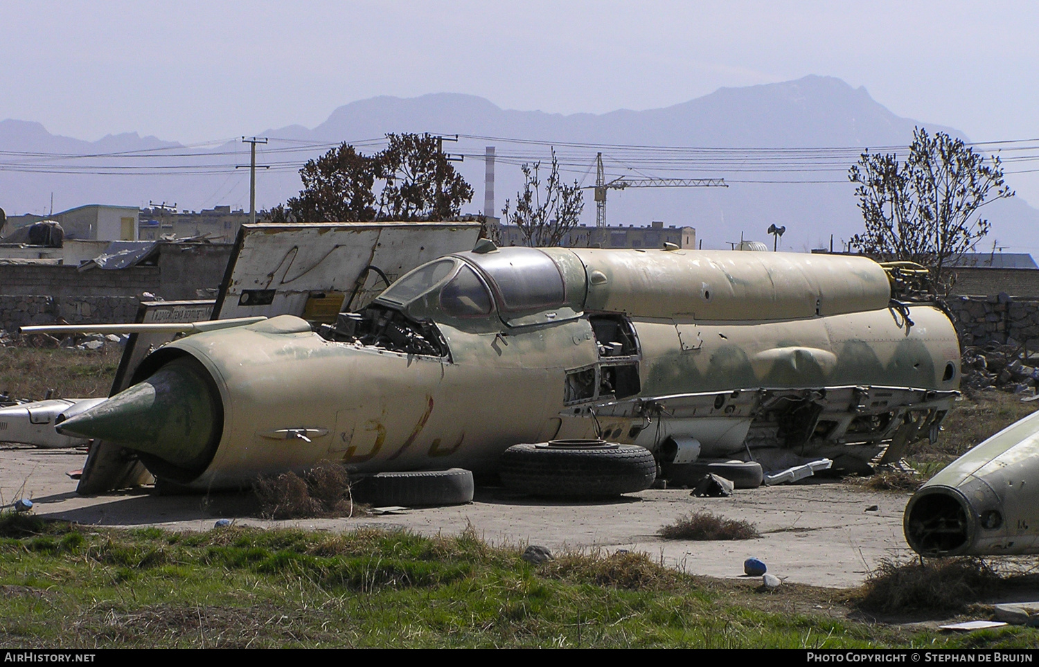 Aircraft Photo of 373 | Mikoyan-Gurevich MiG-21bis | Afghanistan - Air Force | AirHistory.net #171768