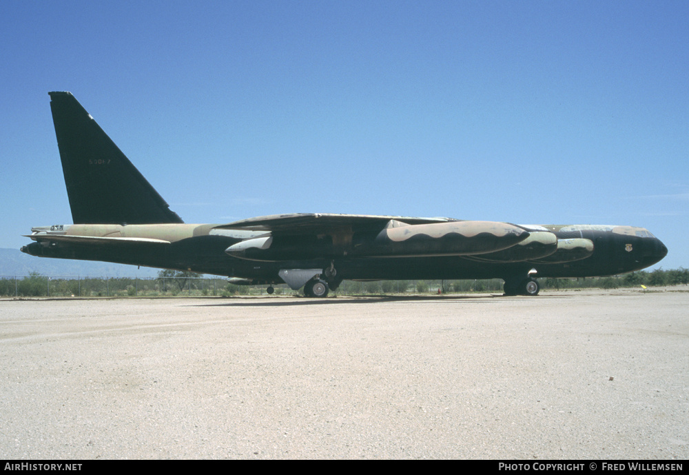Aircraft Photo of 55-067 / 50067 | Boeing B-52D Stratofortress | USA - Air Force | AirHistory.net #171790