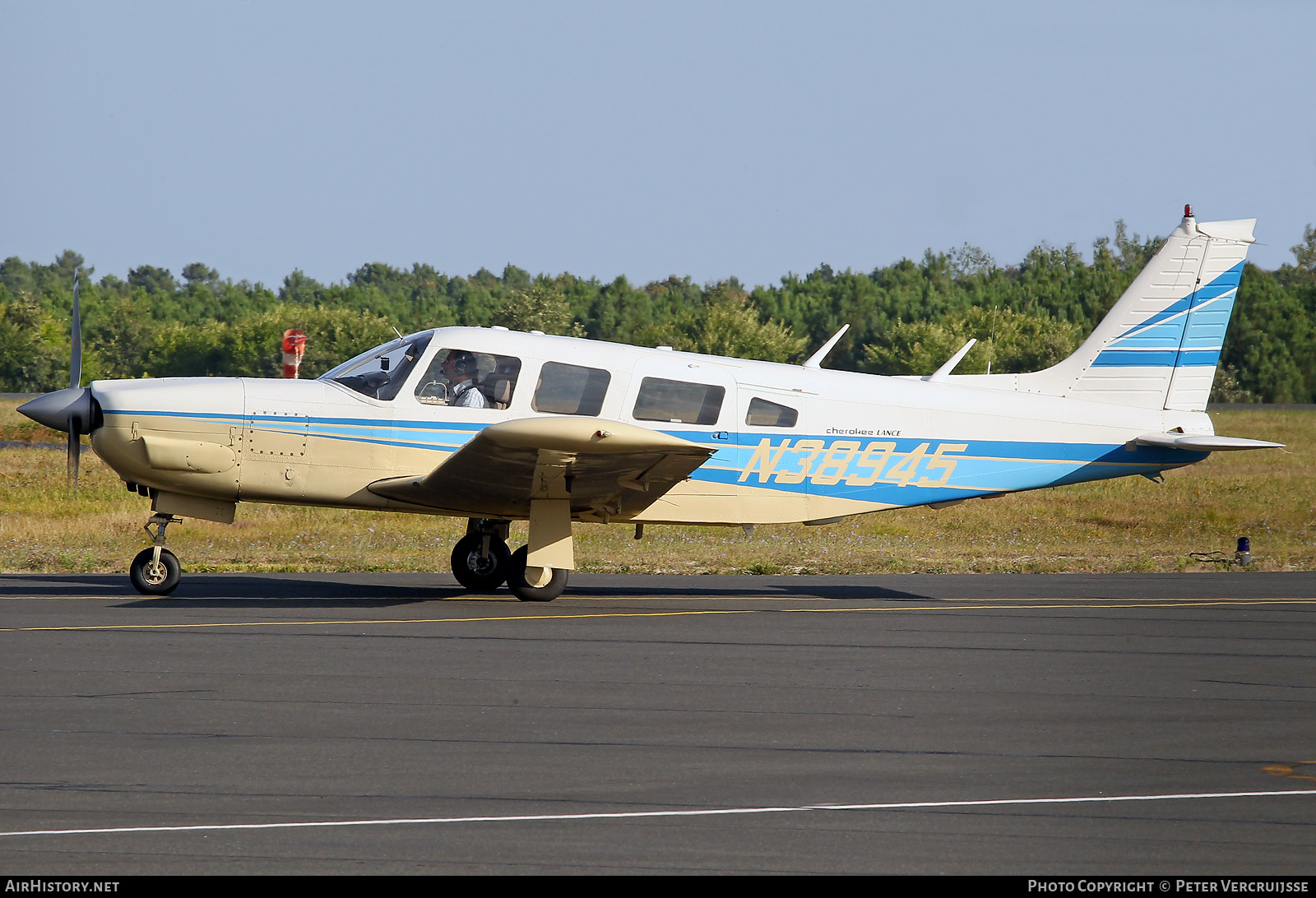 Aircraft Photo of N38945 | Piper PA-32R-300 Cherokee Lance | AirHistory.net #171901