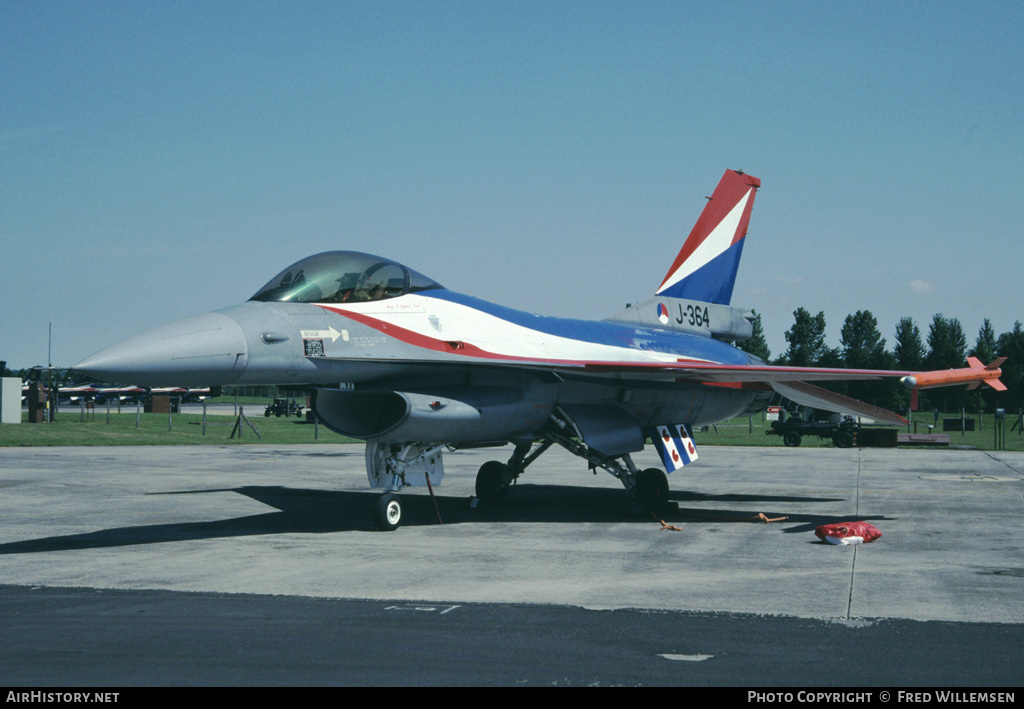 Aircraft Photo of J-364 | General Dynamics F-16A Fighting Falcon | Netherlands - Air Force | AirHistory.net #171950