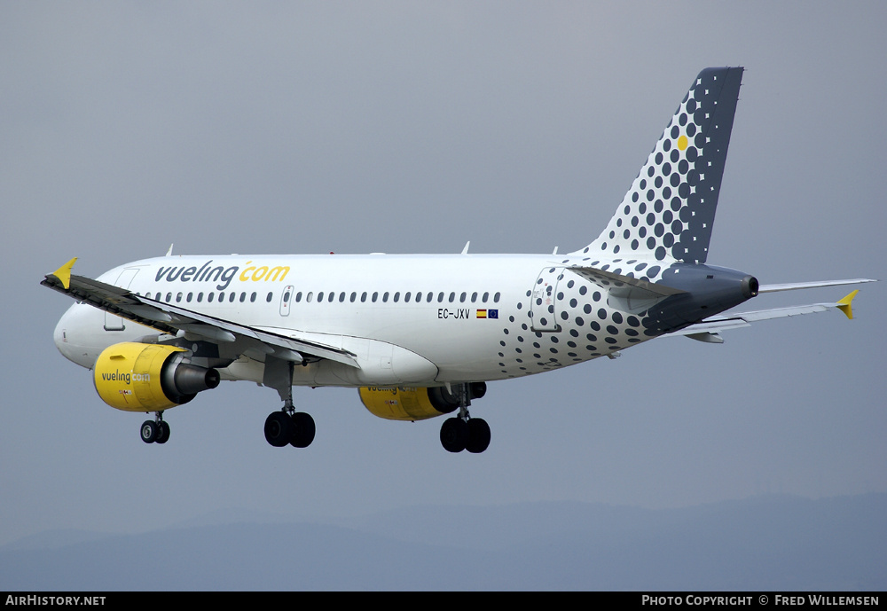 Aircraft Photo of EC-JXV | Airbus A319-111 | Vueling Airlines | AirHistory.net #171958