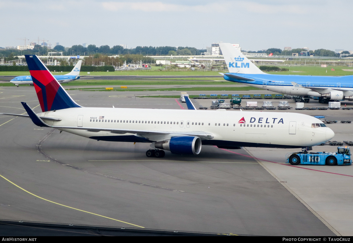 Aircraft Photo of N1603 | Boeing 767-332/ER | Delta Air Lines | AirHistory.net #172179