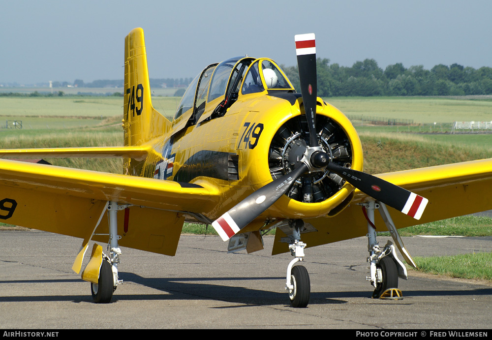 Aircraft Photo of F-AZHR / 517749 | North American T-28A Fennec | USA - Air Force | AirHistory.net #172189