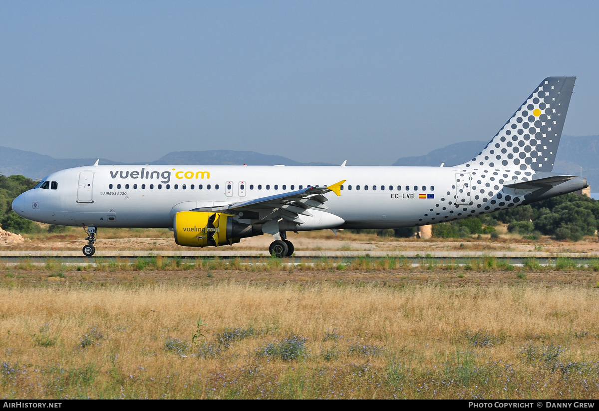 Aircraft Photo of EC-LVB | Airbus A320-214 | Vueling Airlines | AirHistory.net #172279