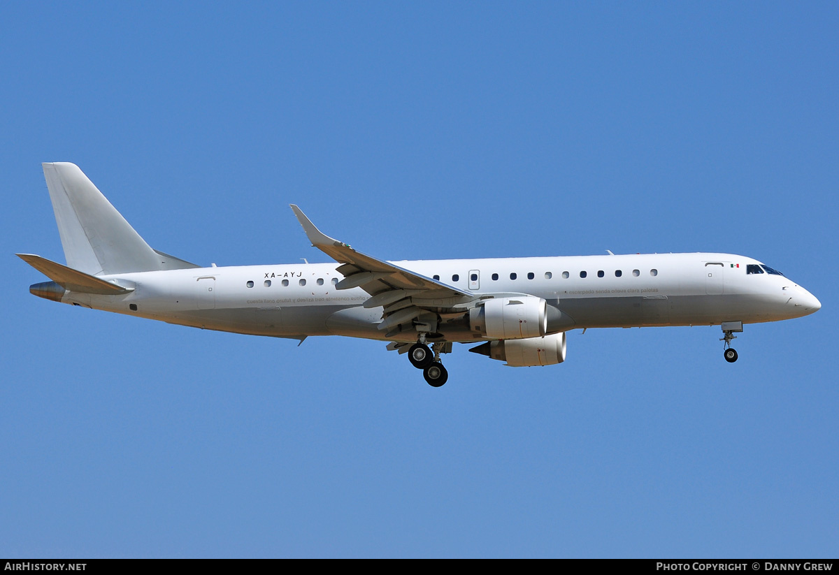 Aircraft Photo of XA-AYJ | Embraer Lineage 1000 (ERJ-190-100ECJ) | AirHistory.net #172345