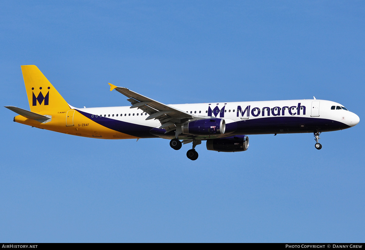 Aircraft Photo of G-ZBAF | Airbus A321-232 | Monarch Airlines | AirHistory.net #172378