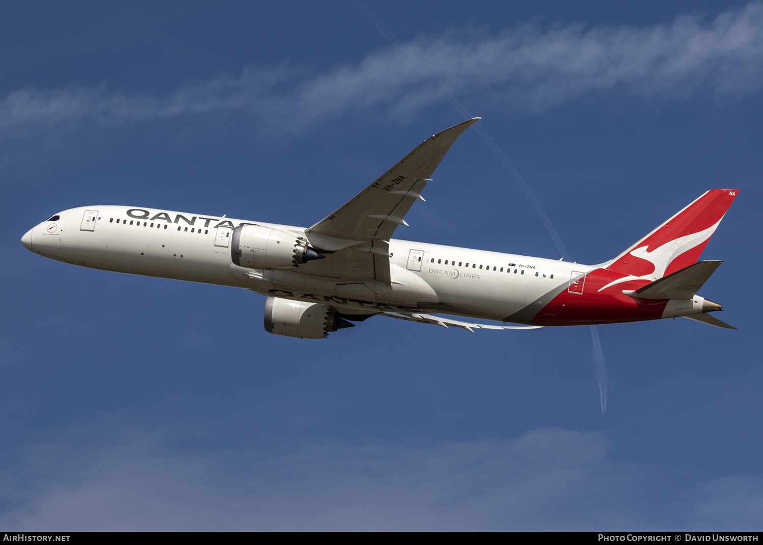 Aircraft Photo of VH-ZNA | Boeing 787-9 Dreamliner | Qantas | AirHistory.net #172386