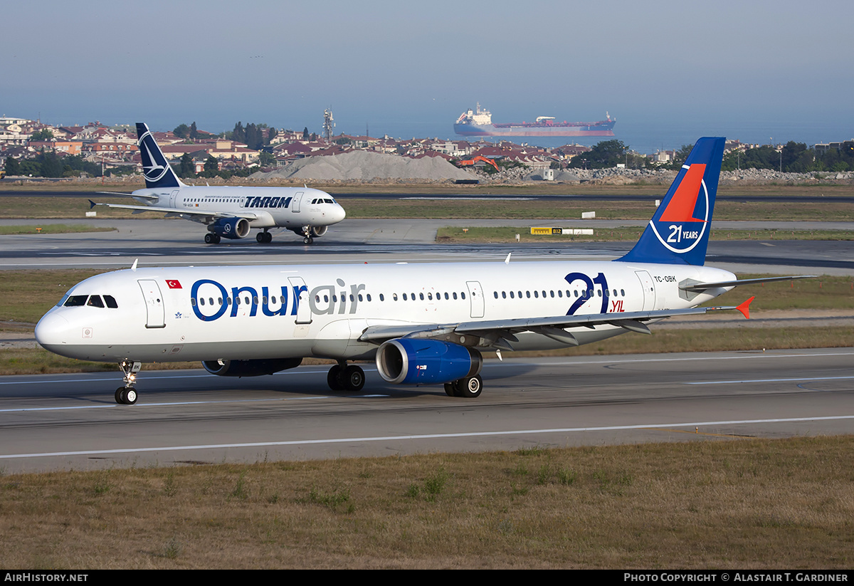 Aircraft Photo of TC-OBK | Airbus A321-231 | Onur Air | AirHistory.net #172392
