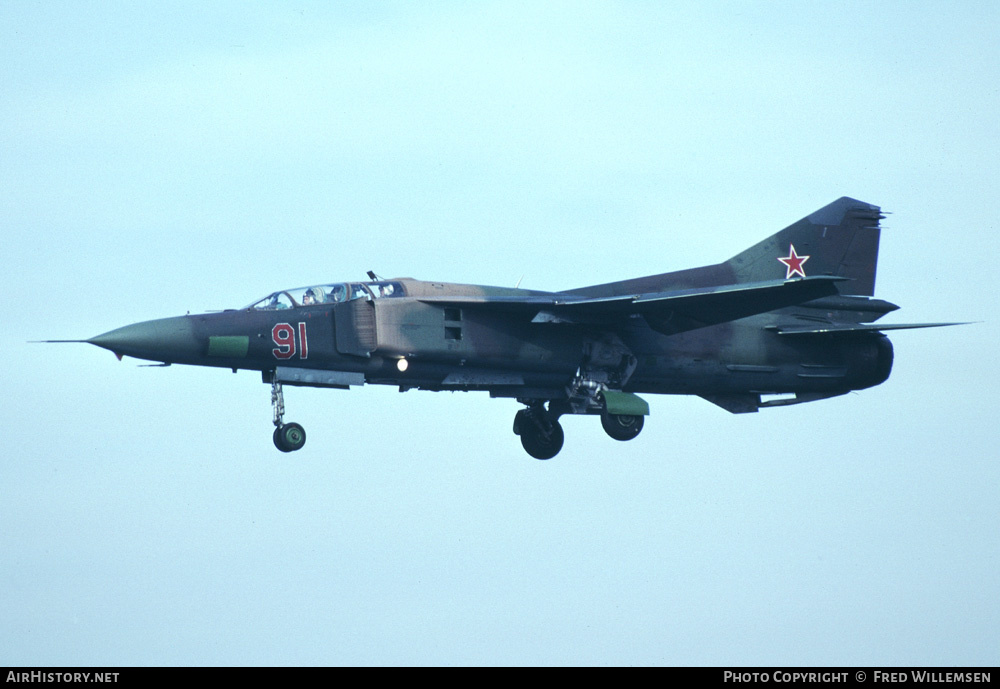 Aircraft Photo of 91 red | Mikoyan-Gurevich MiG-23UB | Russia - Air Force | AirHistory.net #172439