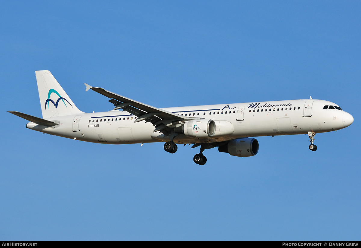 Aircraft Photo of F-GYAN | Airbus A321-111 | Air Méditerranée | AirHistory.net #172443