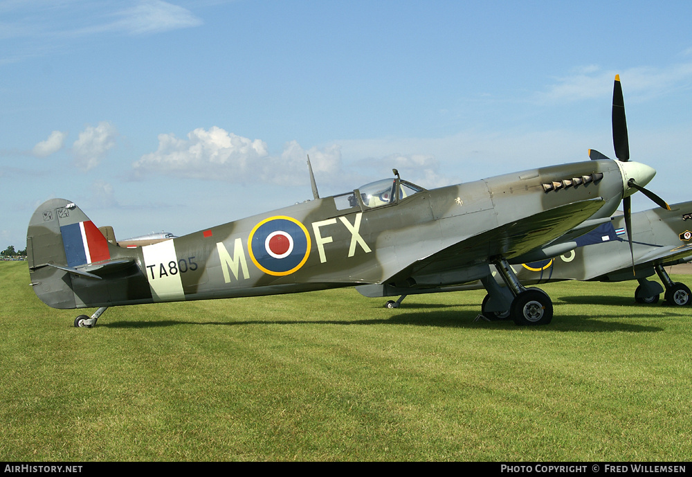 Aircraft Photo of G-PMNF / TA805 | Supermarine 361 Spitfire HF9E | UK - Air Force | AirHistory.net #172451